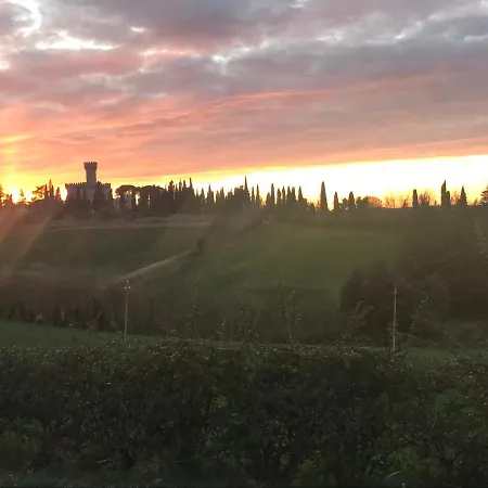 Tenuta I Ginepri Фермерский дом