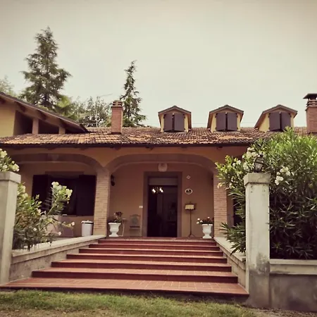 Tenuta I Ginepri Farm stay Ozzano dell'Emilia